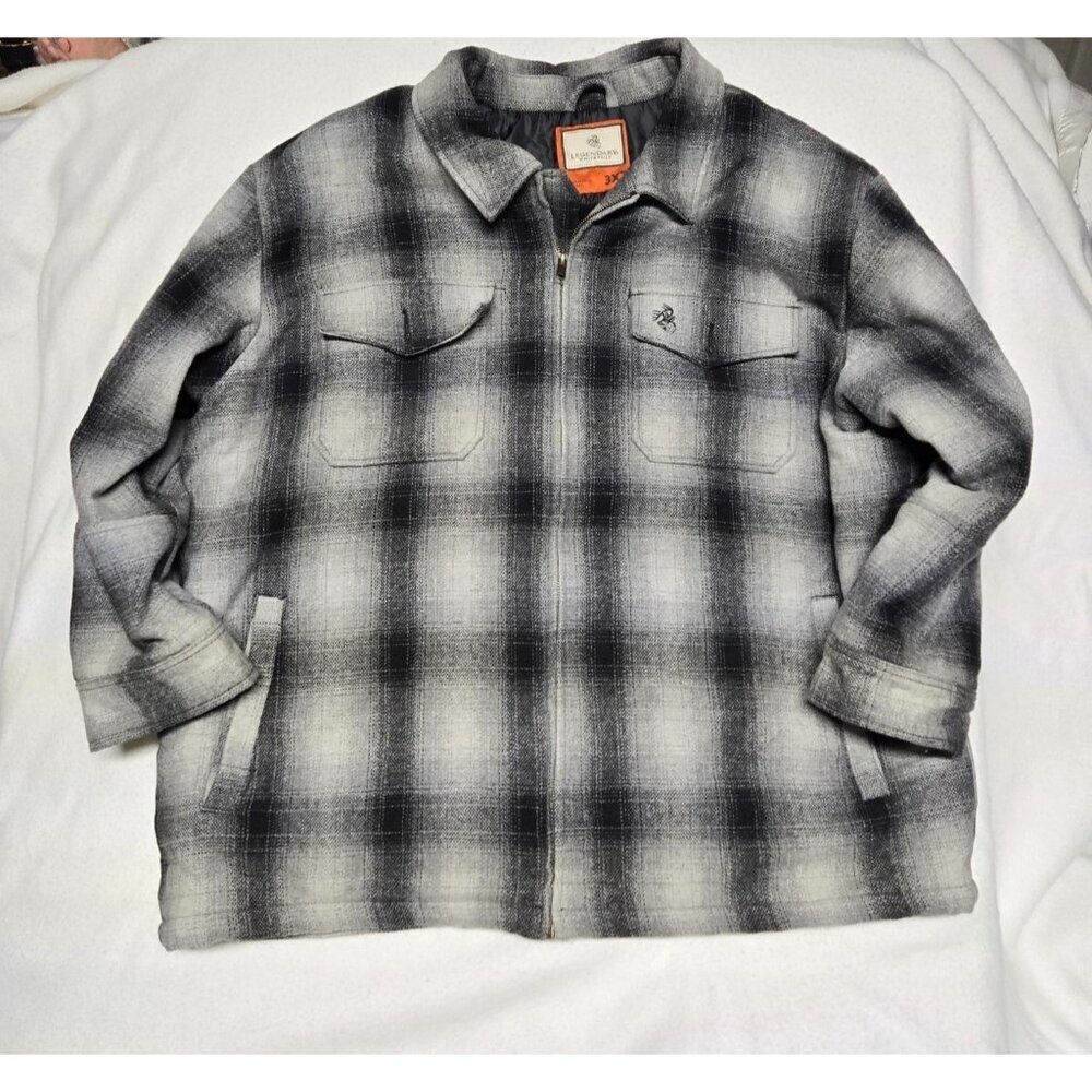 Legendary Whitetails Men's 3XT Plaid Black and Gray Heavy Flannel Jacket